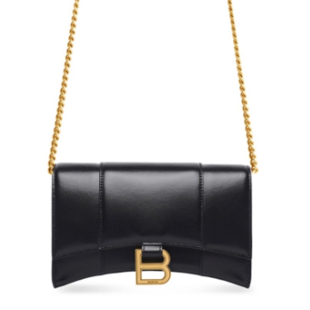 Hourglass Wallet On Chain in black shyni box calfskin, aged-gold hardware